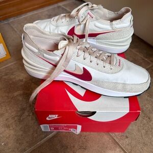 Nike Waffle One SE
